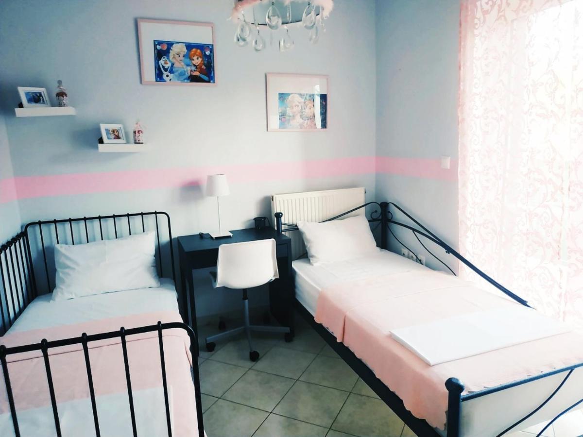 Jimmy'S House Apartment Artemida  Bagian luar foto