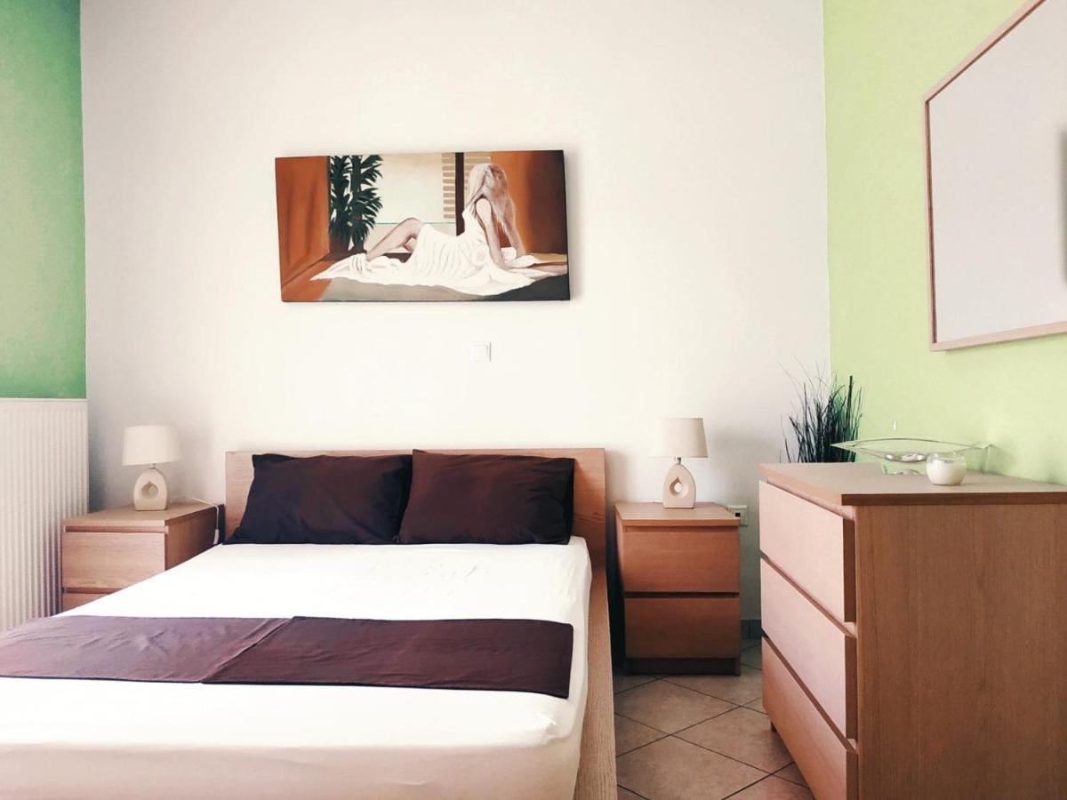 Jimmy'S House Apartment Artemida  Bagian luar foto