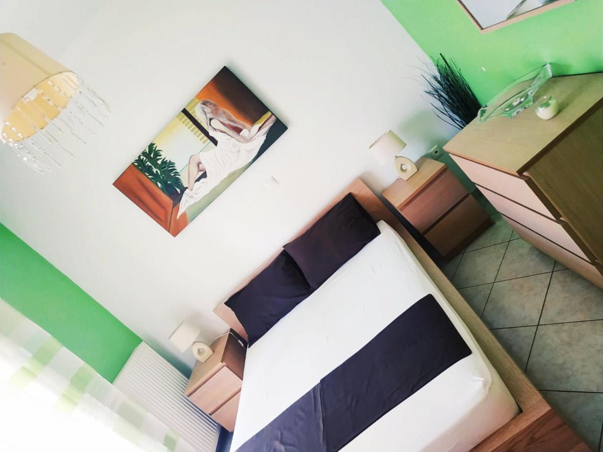 Jimmy'S House Apartment Artemida  Bagian luar foto
