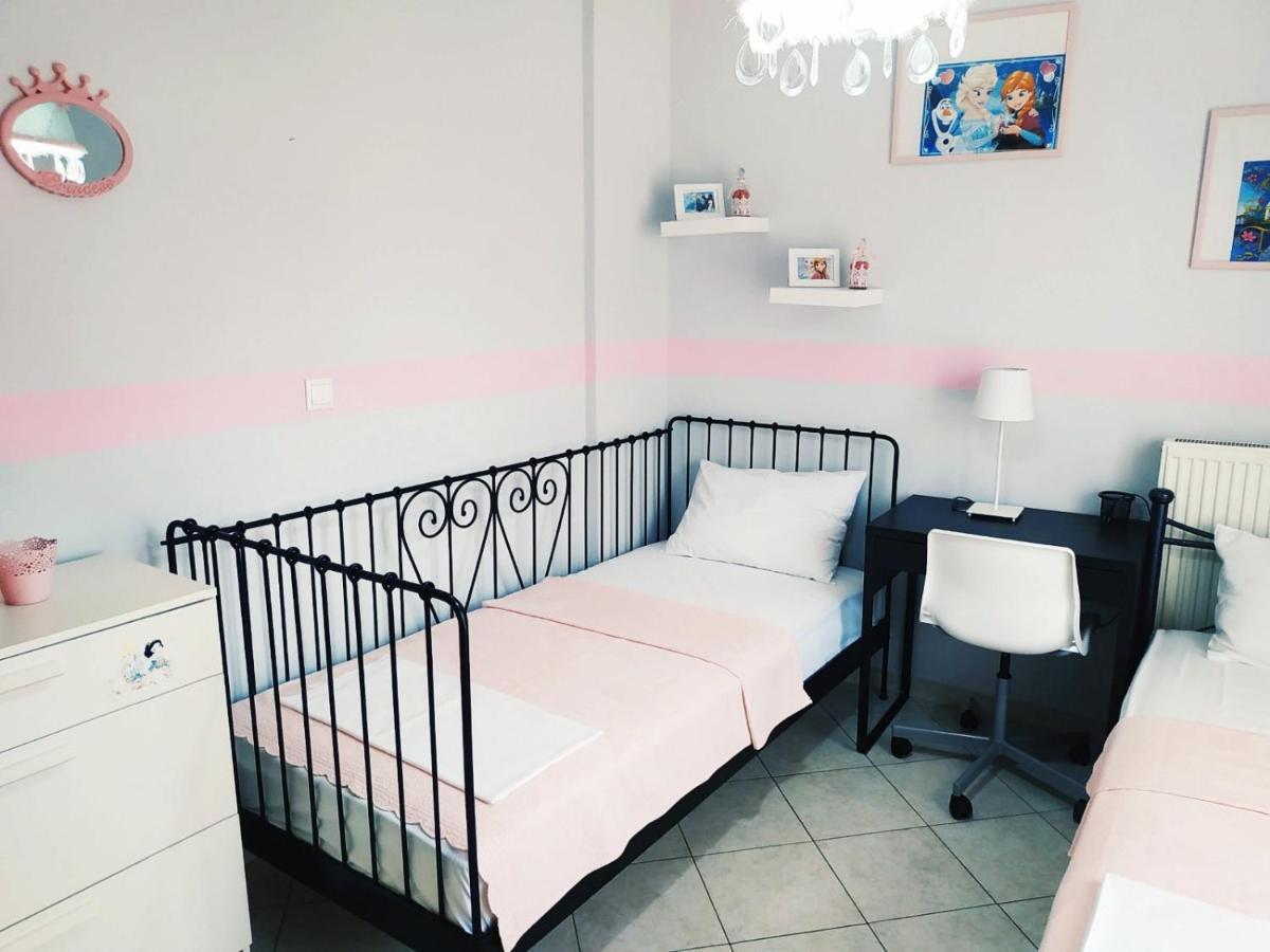 Jimmy'S House Apartment Artemida  Bagian luar foto